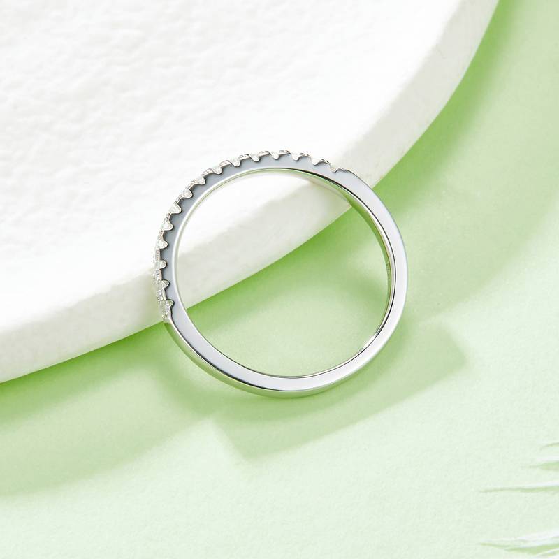 Straight line ring guard S925 silver plated platinum moissanite gemstone 33 points D-grade